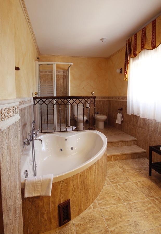 Hotel Boutique Villa Erina By Bossh Hotels - Adults Recommended Manilva Buitenkant foto