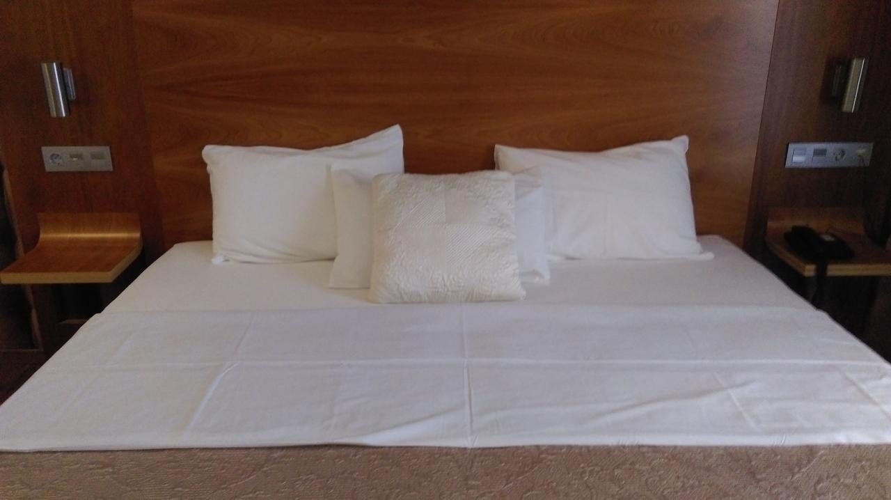 Hotel Boutique Villa Erina By Bossh Hotels - Adults Recommended Manilva Buitenkant foto