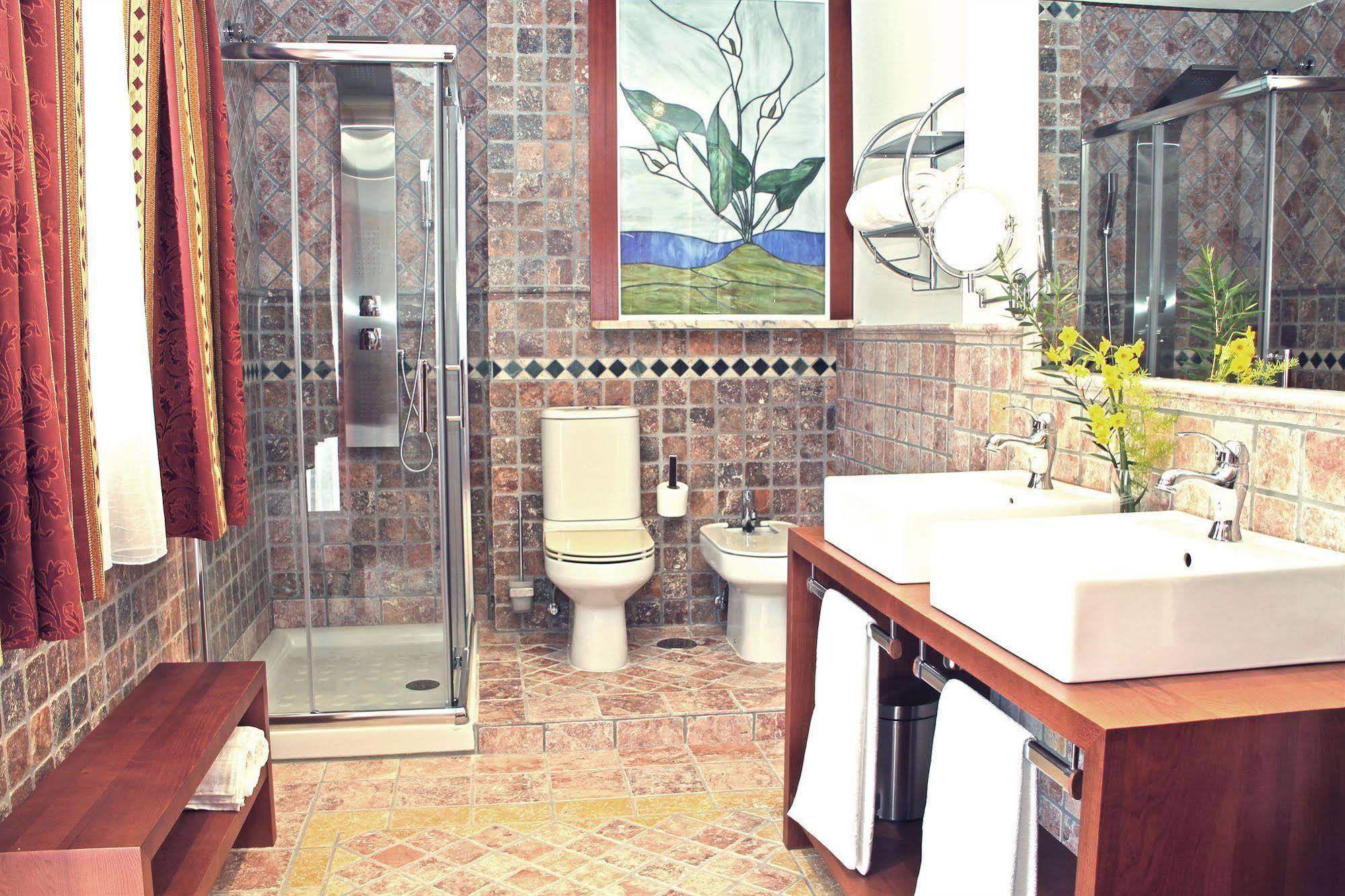 Hotel Boutique Villa Erina By Bossh Hotels - Adults Recommended Manilva Buitenkant foto