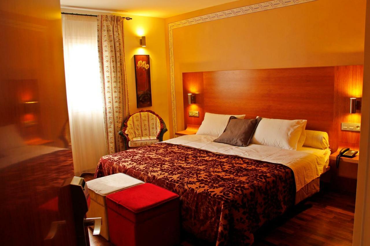 Hotel Boutique Villa Erina By Bossh Hotels - Adults Recommended Manilva Buitenkant foto